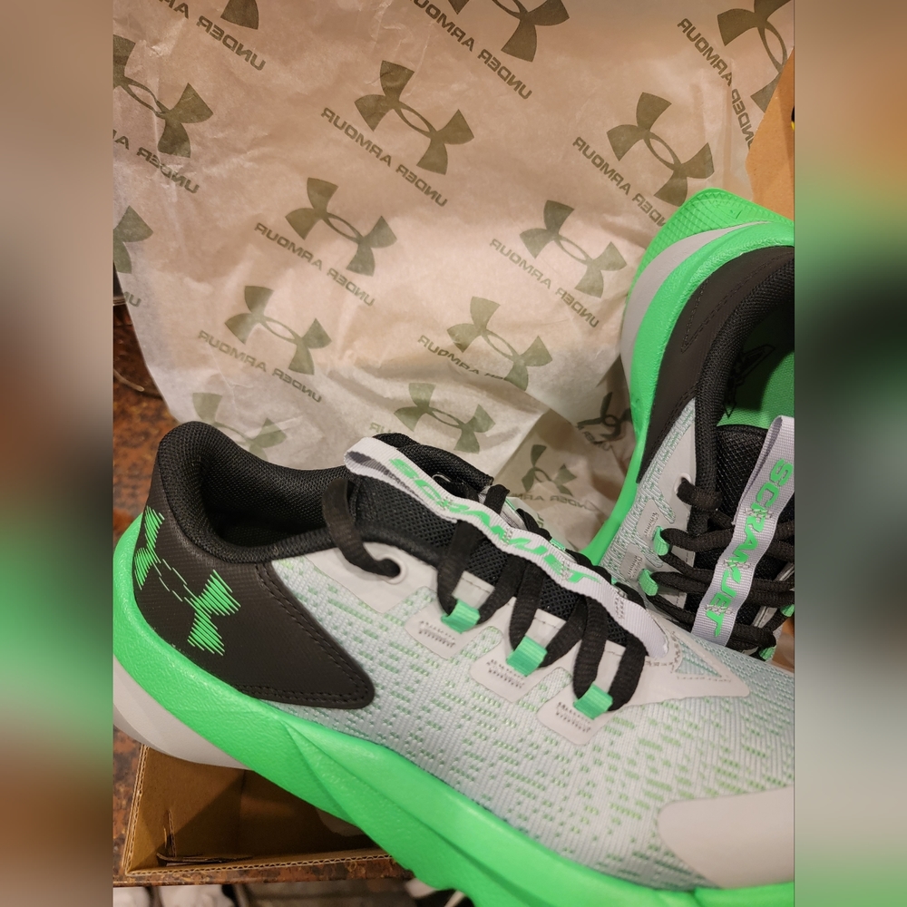 Under Armour Boys Scramjet